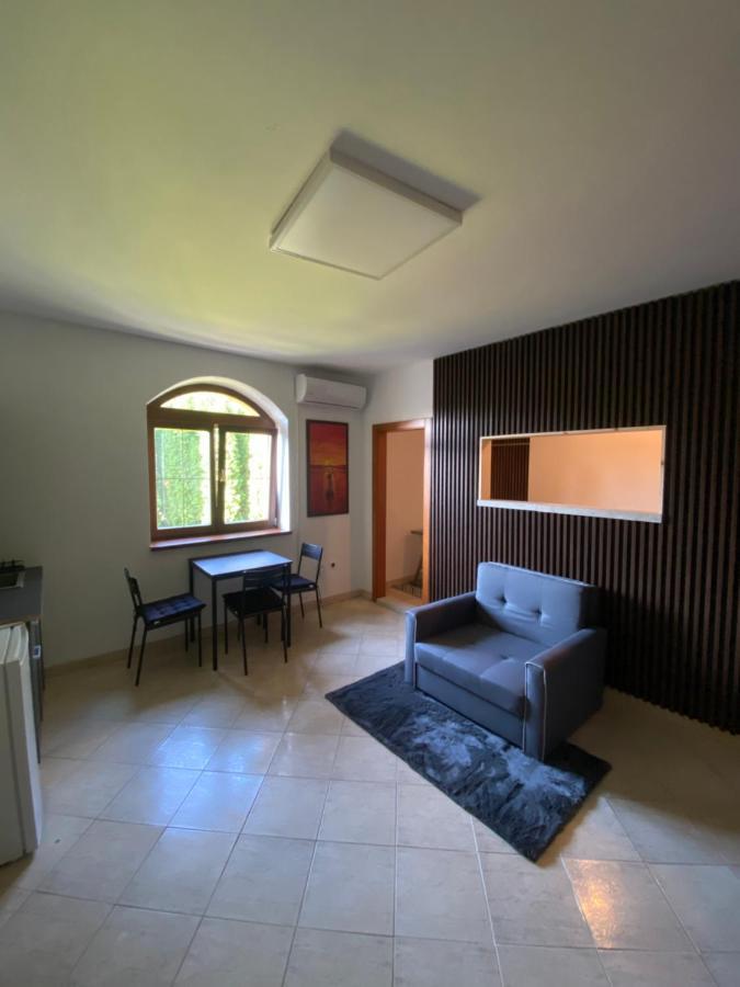 Sebe Apartments 2 Holíč Buitenkant foto